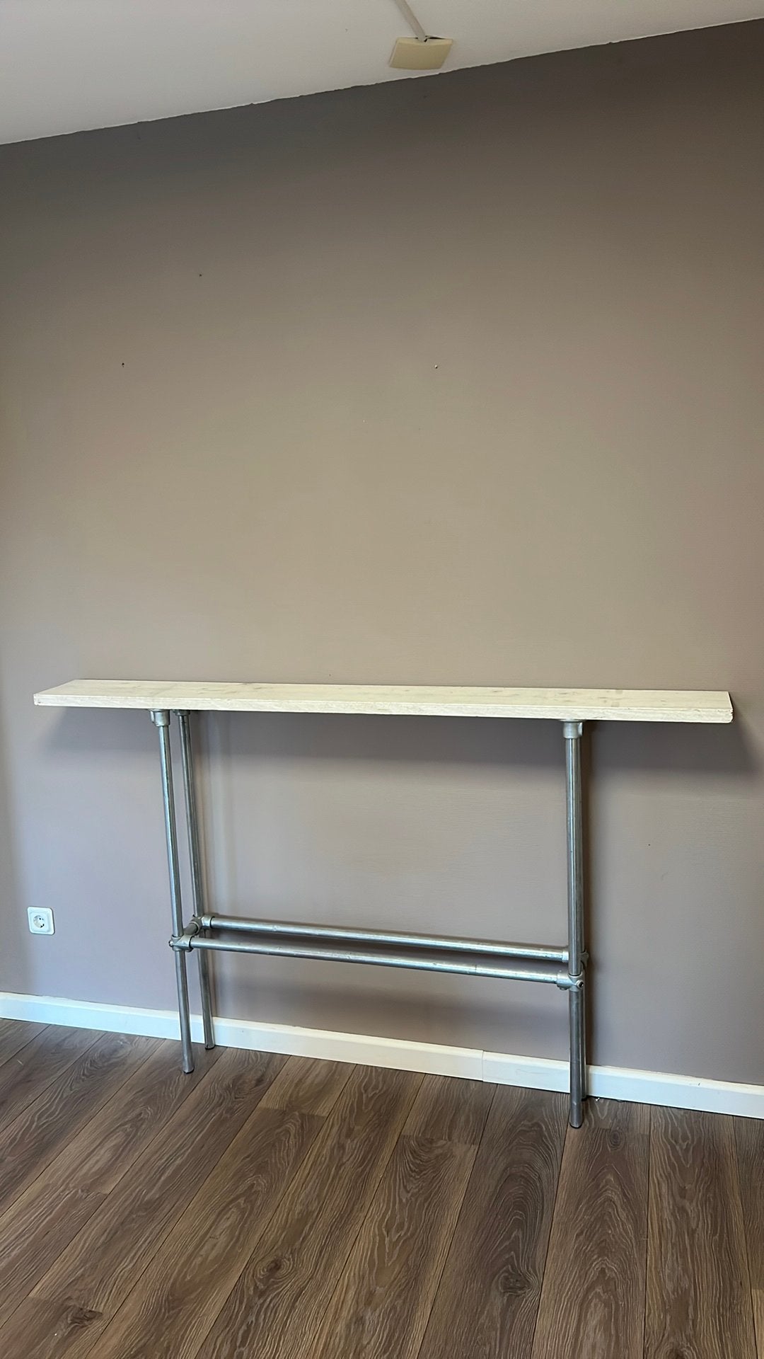 Wit side table /sidebar industrieel, Huis en Inrichting, Ophalen, Zo goed als nieuw, Minder dan 25 cm, 150 tot 200 cm