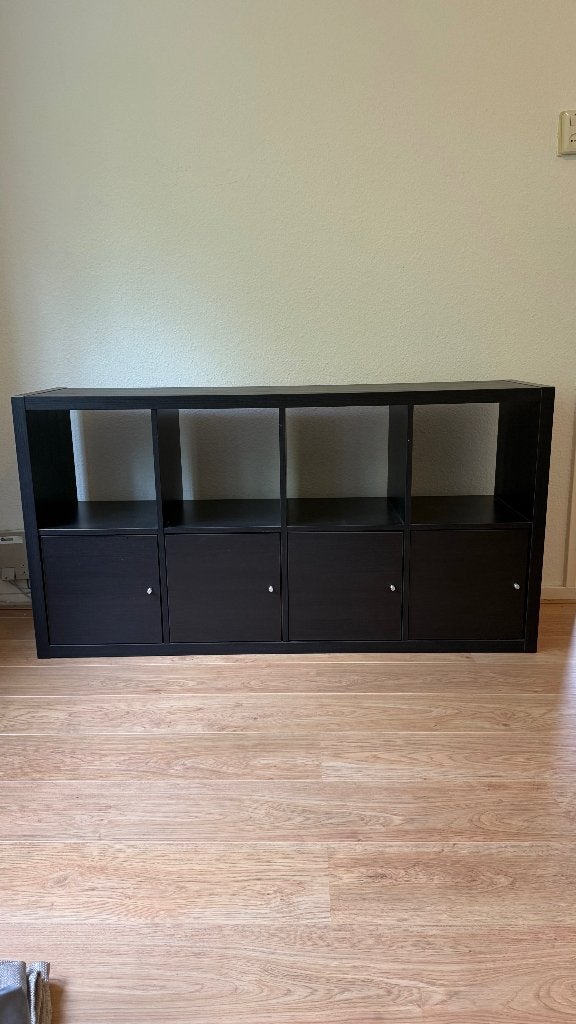 Kallax Ikea open kast zwart 8 vakken (4 met deurtjes), Ophalen, 100 tot 150 cm, Minder dan 100 cm, 25 tot 50 cm