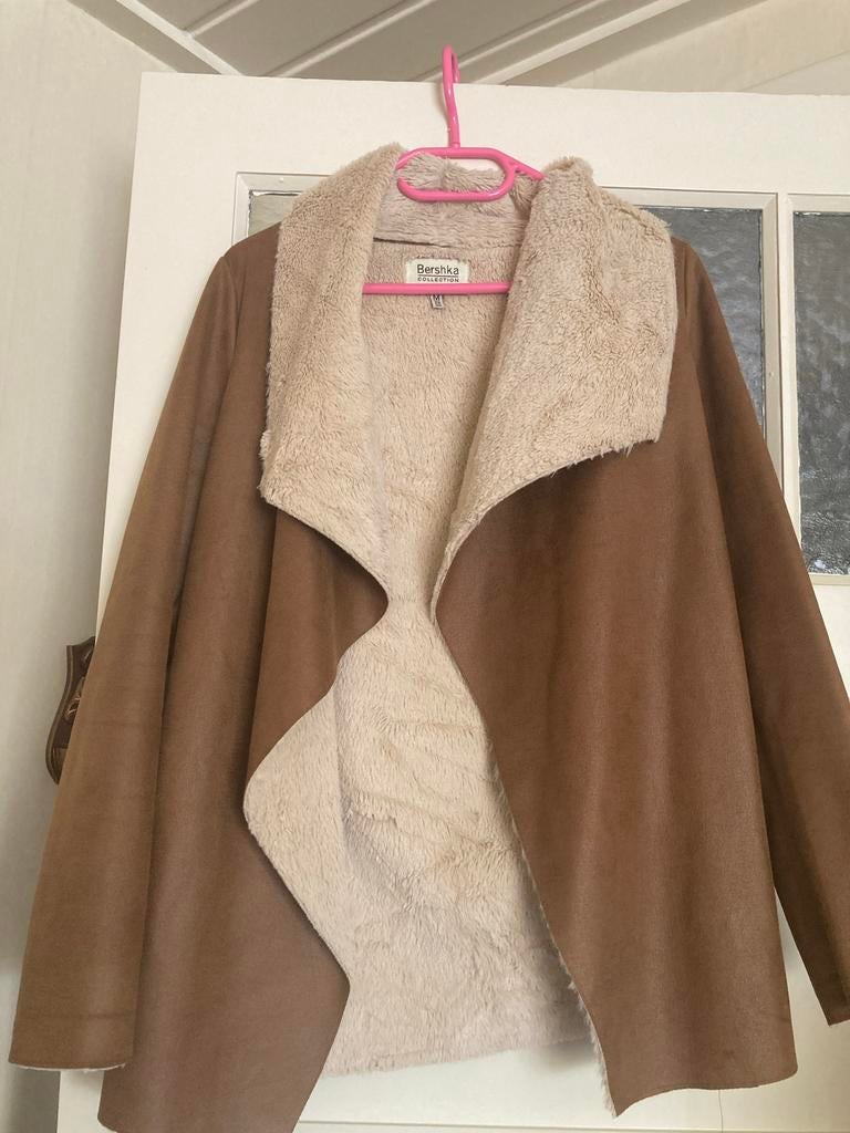 Bershka jas/vest met teddy voering, Ophalen, Gedragen, Maat 38/40 (M), Bruin