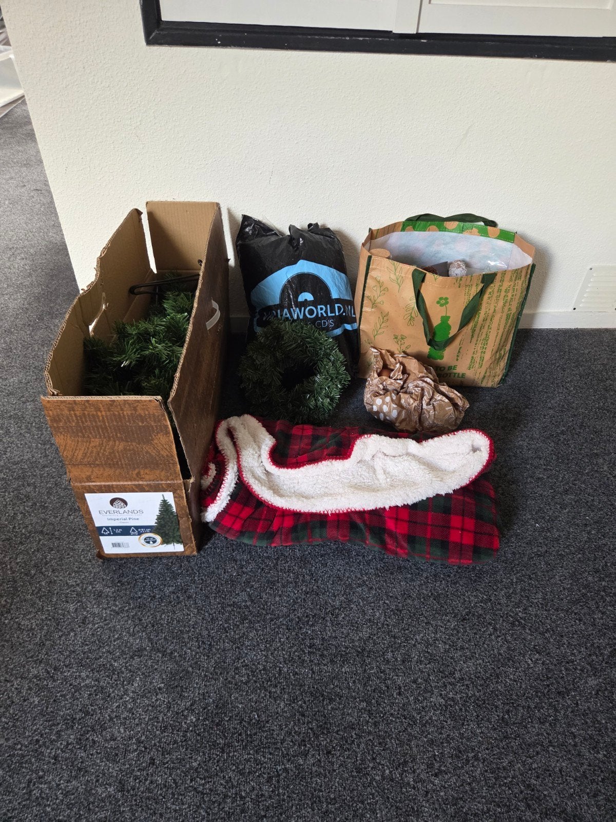 kerstboom incl. accessoires, Diversen, Ophalen