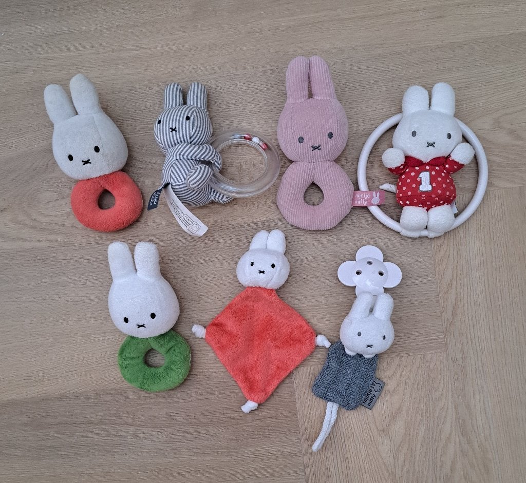 Nijntje set voor  baby's, 7 stuks, Ophalen of Verzenden, Zo goed als nieuw, Overige typen, Met geluid