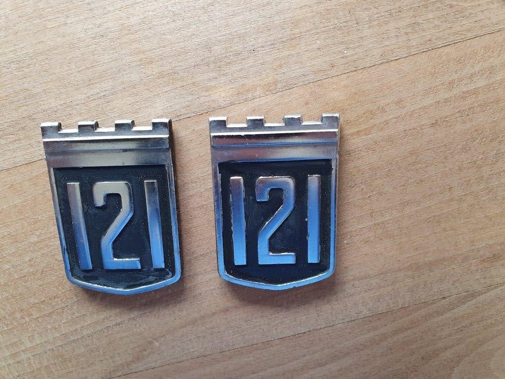 Volvo Amazon 121 emblemen als nieuw en origineel, Gebruikt, Ophalen of Verzenden, Volvo, Voor