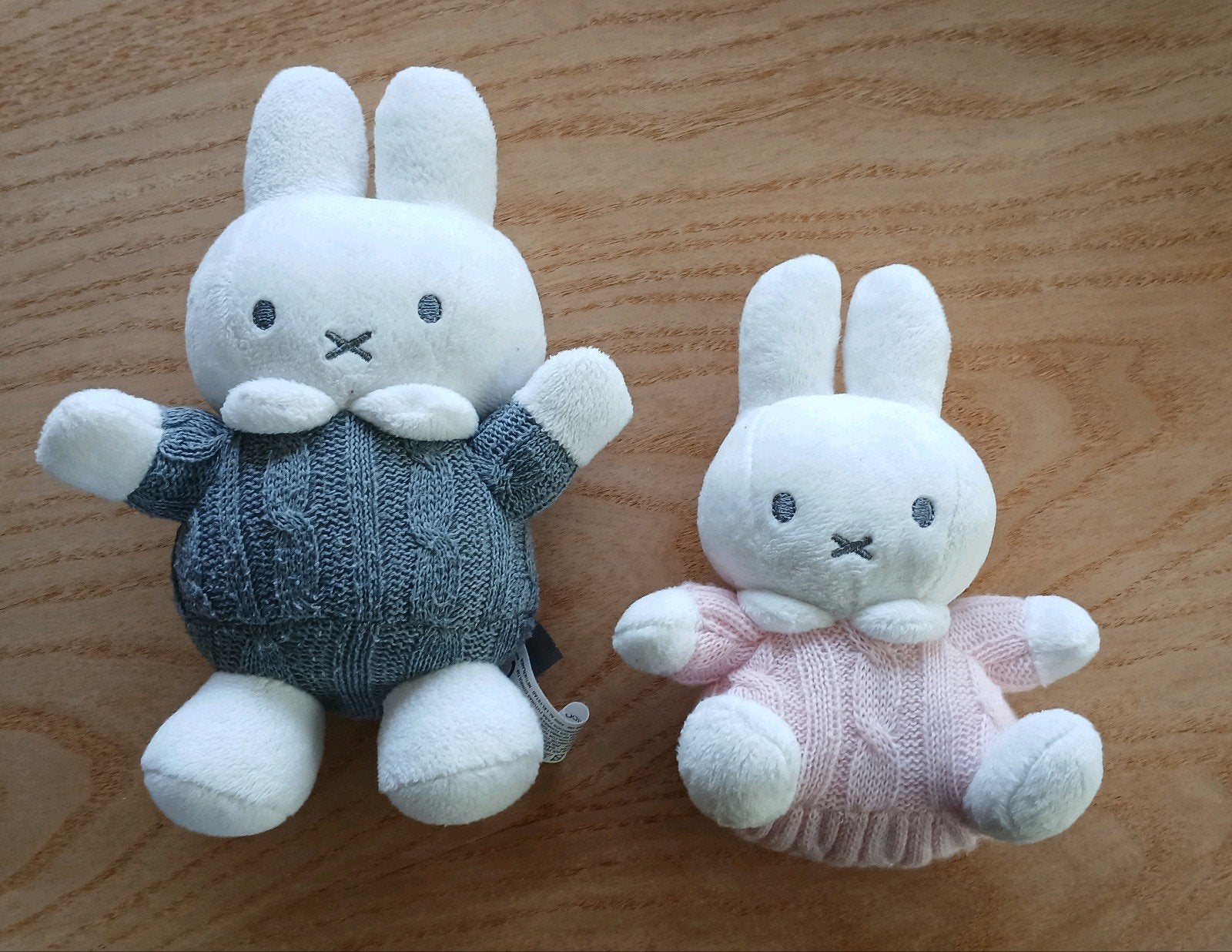 2x Nijntje 20cm zgan, Grijs, Konijn, Nijntje, Ophalen of Verzenden