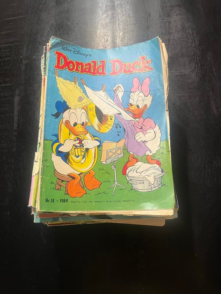 Grote collectie Donald Duck weekbladen en specials, Boeken, Meerdere stripboeken, Ophalen of Verzenden, Gelezen