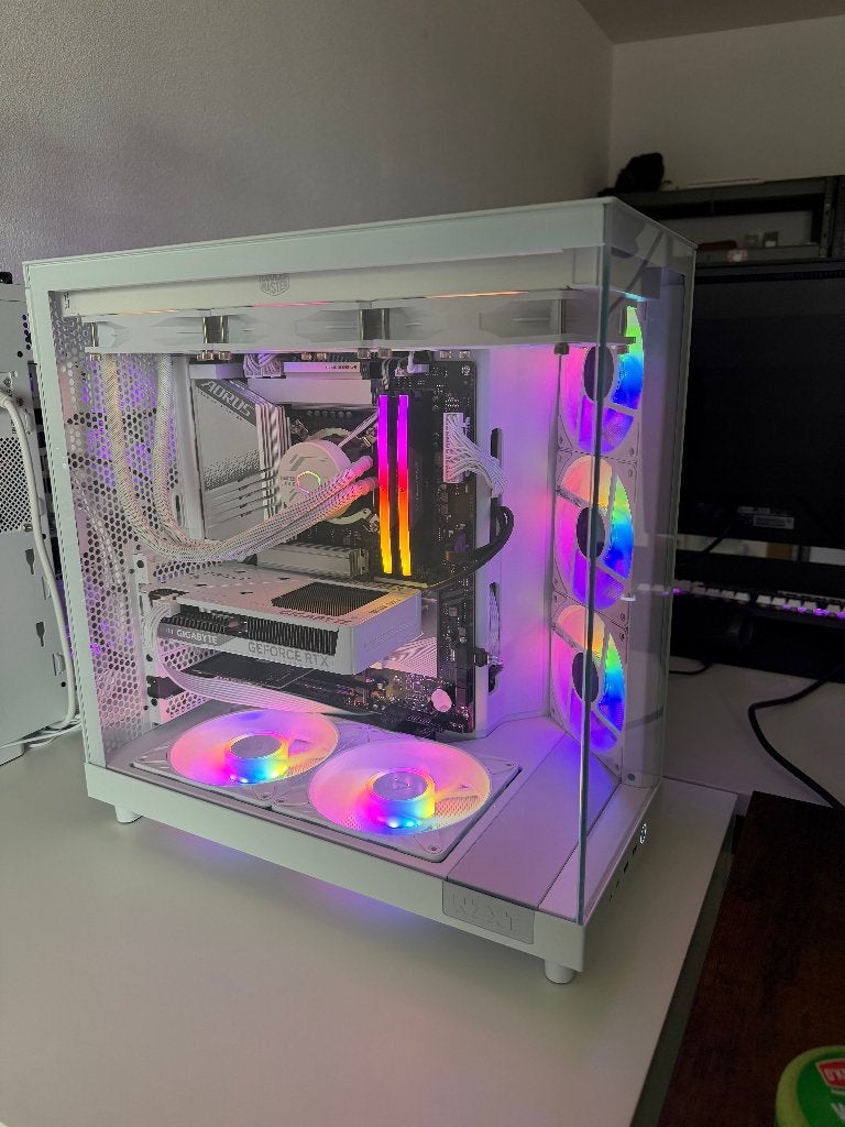 GAMING PC FOR SALE 14th GEN I5 and RTX 5060