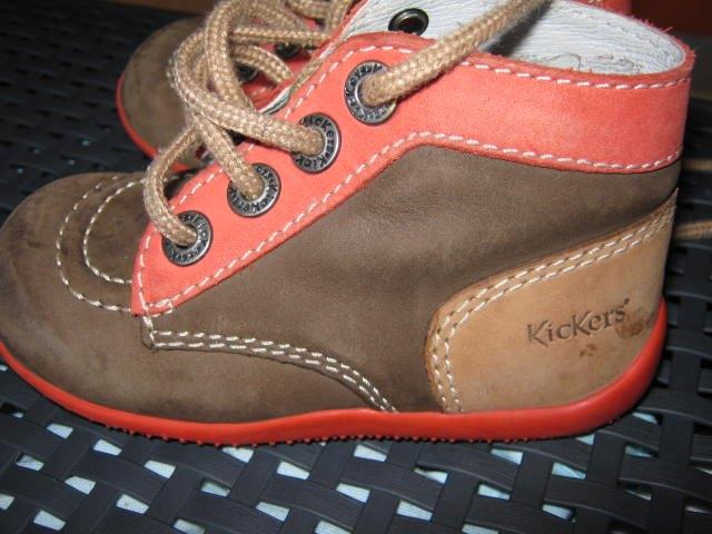 Kickers schoenen, Schoentjes, Ophalen of Verzenden, Zo goed als nieuw, Jongetje of Meisje