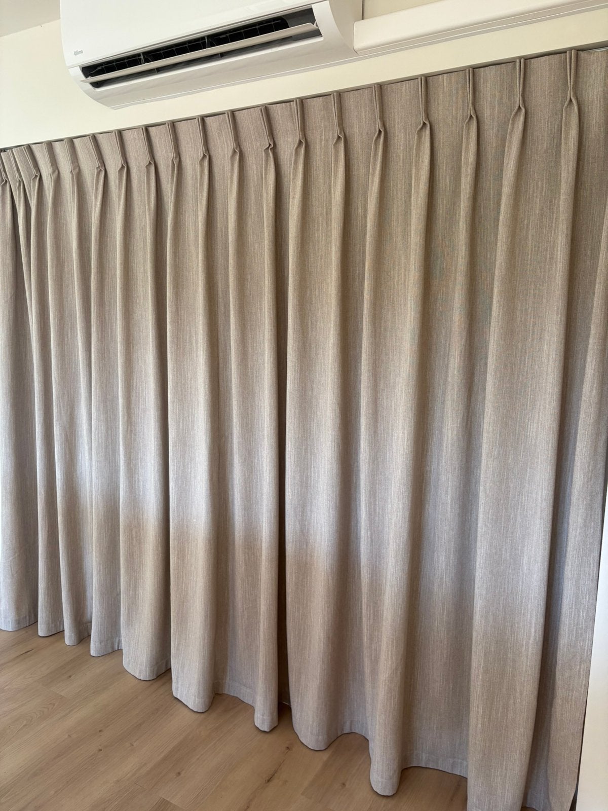 Nieuw Isabella Naturel Gordijn - Dubbele Plooi beige, Overige merken, Beige, Nieuw, Ophalen of Verzenden