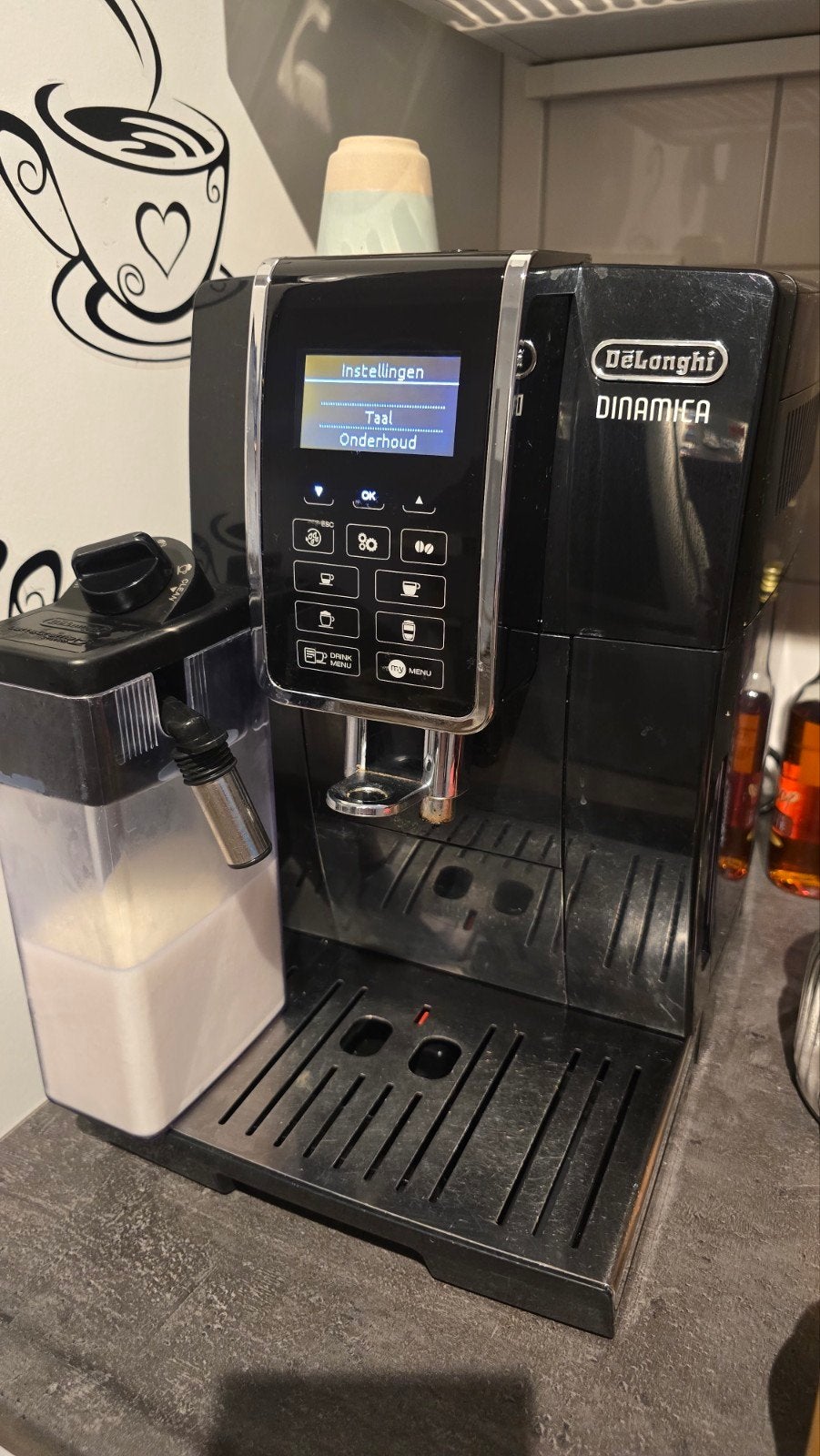De'Longhi Dinamica., Ophalen, Afneembaar waterreservoir, Gebruikt, Espresso apparaat