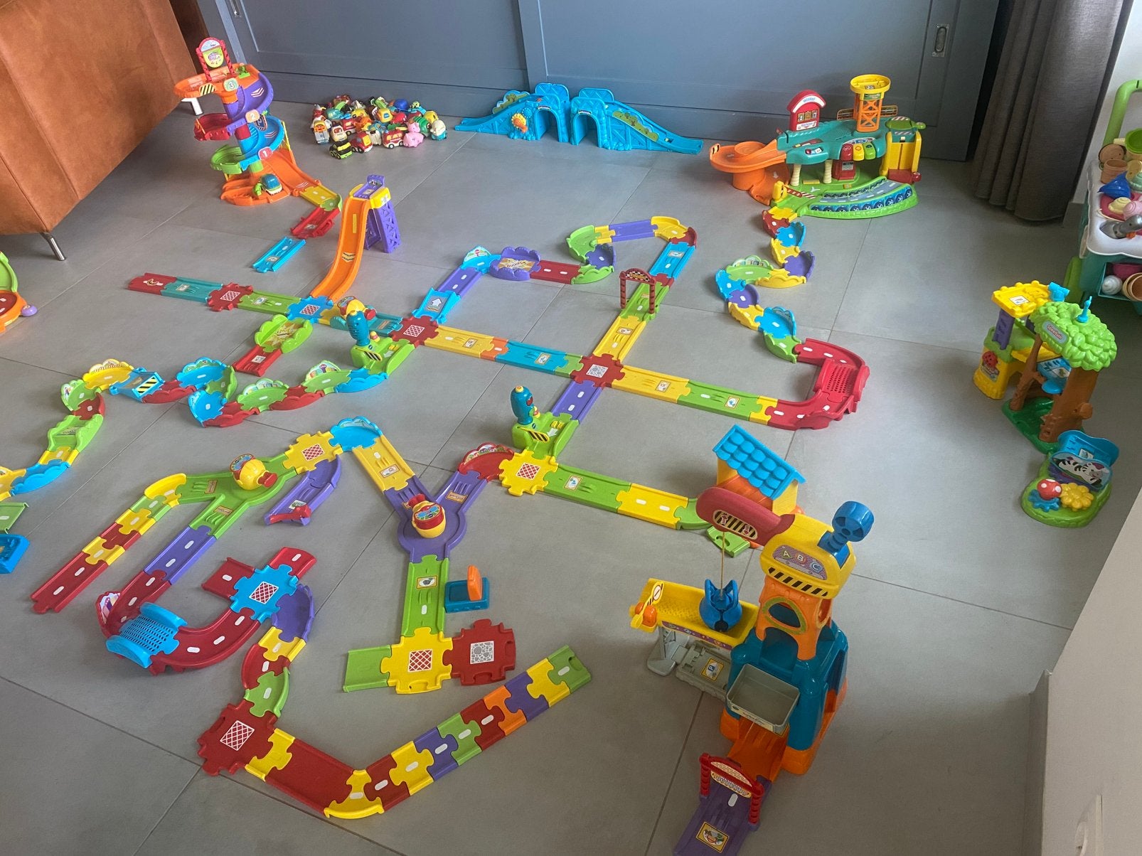Toet toet vtech speelgoed toettoet, Ophalen, Zo goed als nieuw, 2 tot 4 jaar