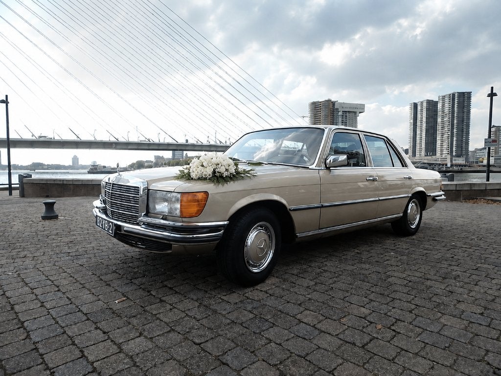Schitterende Mercedes-Benz W116 S-Klasse  350 SE 1975, Achterwielaandrijving, 8 cilinders, Overige kleuren, 1747 kg