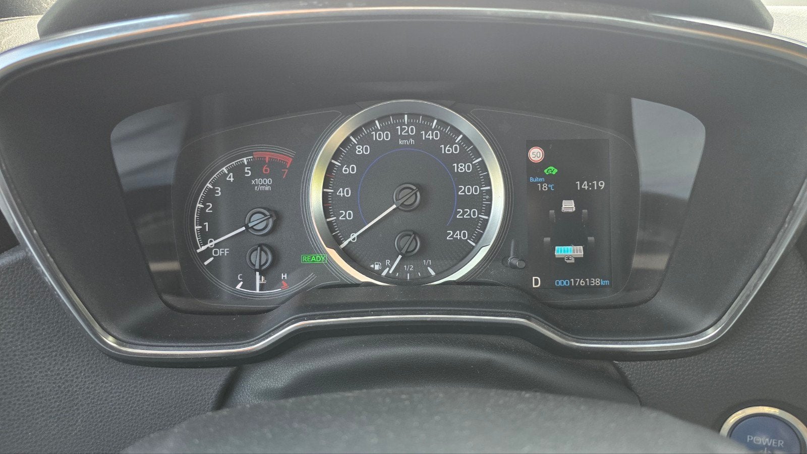 Foto 22 van ​Toyota Corolla 1.8 Hybrid (2019) | Automaat | CarPlay