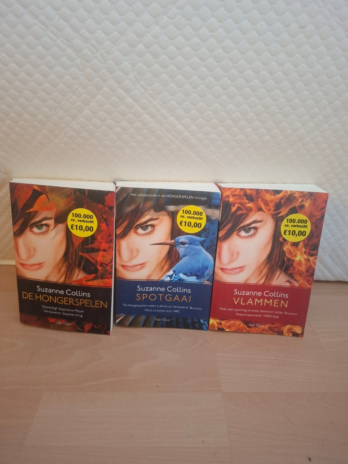 trilogie Hongerspelen  - Hungergames Nl talig, Boeken, Ophalen of Verzenden, Nieuw