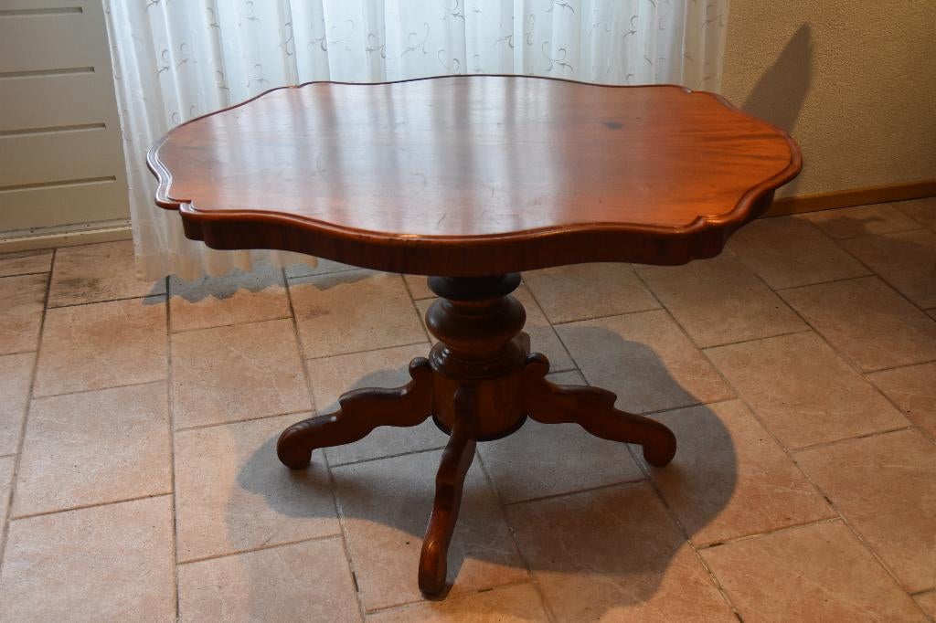 Vintage Spinnekop Tafel / Eettafel / Bijzettafel, Antiek en Kunst, Ophalen