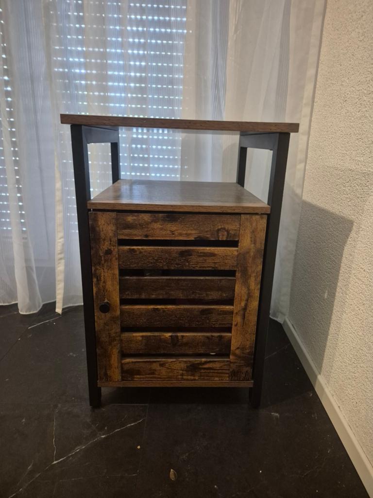 2 Robuuste Nachtkastjes - Zo Goed als Nieuw (40x40x60 cm), Ophalen, Zo goed als nieuw, Minder dan 45 cm