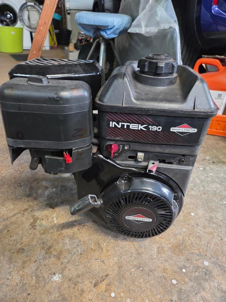 Briggs & Stratton Intek 190 benzinemotor, Doe-het-zelf en Verbouw, Ophalen of Verzenden, Gebruikt, Benzinemotor