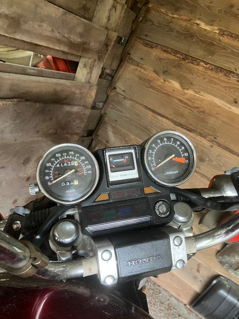 Honda Magna VF700C, Motoren, Motoren | Honda, 700 cc, Cardan-aandrijving, 4 cilinders, Motorrijbewijs A