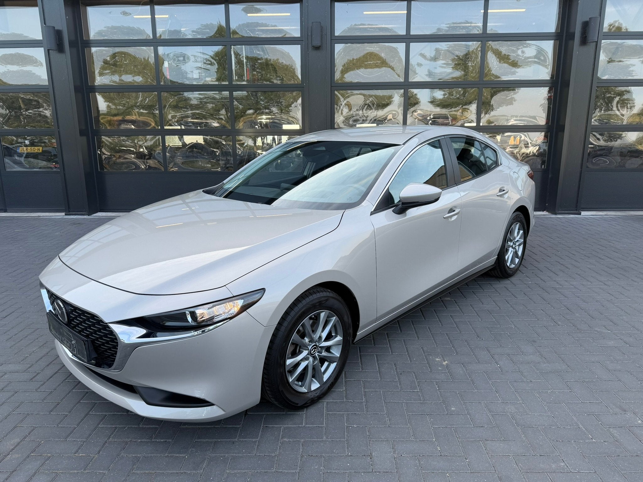 Mazda 3 2.5 e-SkyActiv-G Carplay (bj 2024), Keurmerk '100% Onderhouden', Gebruikt, 4 cilinders, Origineel Nederlands