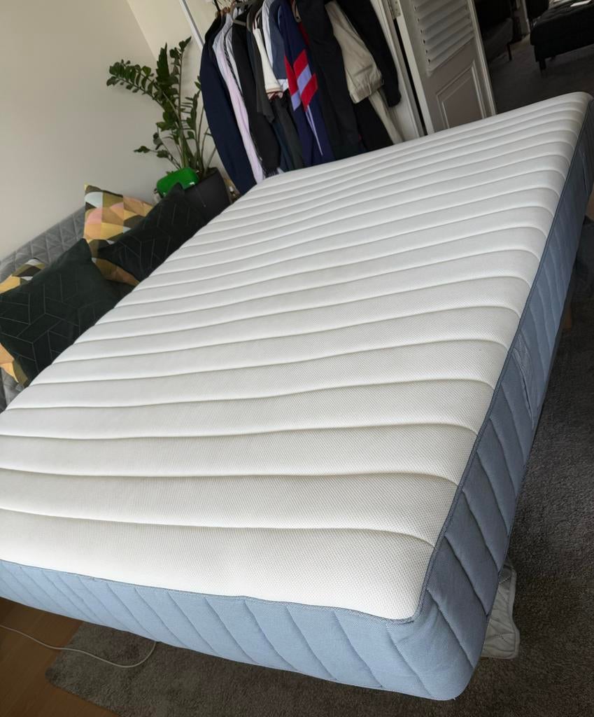 Valevag - IKEA Matras 140x200, Huis en Inrichting, Slaapkamer | Boxsprings, Ophalen, Gebruikt, Wit, Tweepersoons