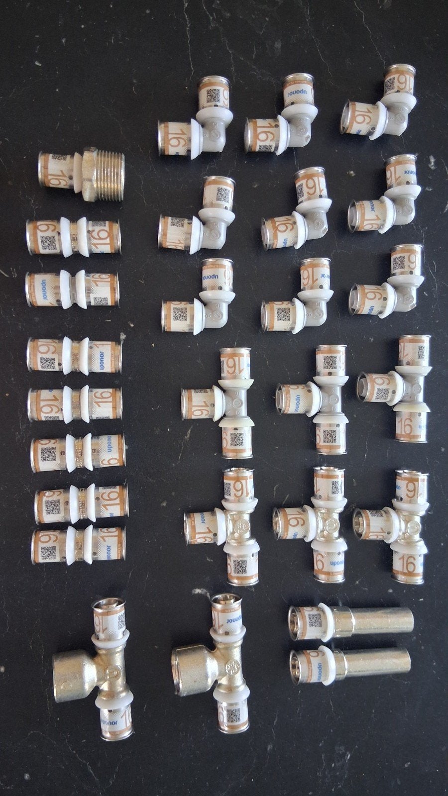 27 x Uponor S-Press Plus Perskoppelingen 16 mm, Ophalen of Verzenden, Nieuw, Koper, Overige typen