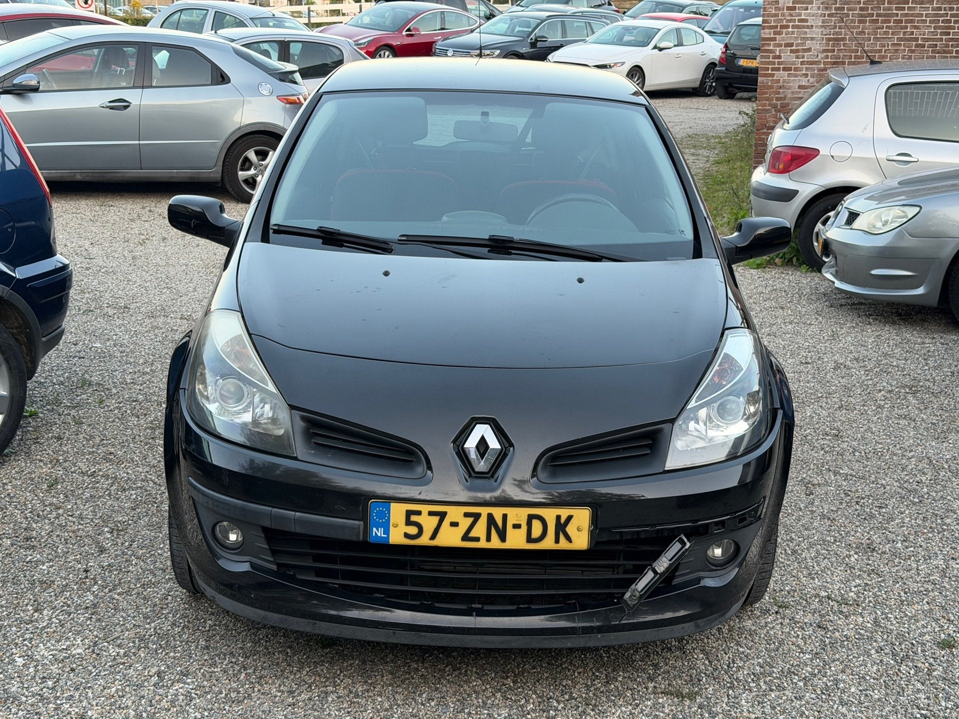 Renault Clio 1.2-16V Rip Curl Nieuwe Apk Airco Betrouwbaar R, Voorwielaandrijving, 535 kg, Gebruikt, 4 cilinders