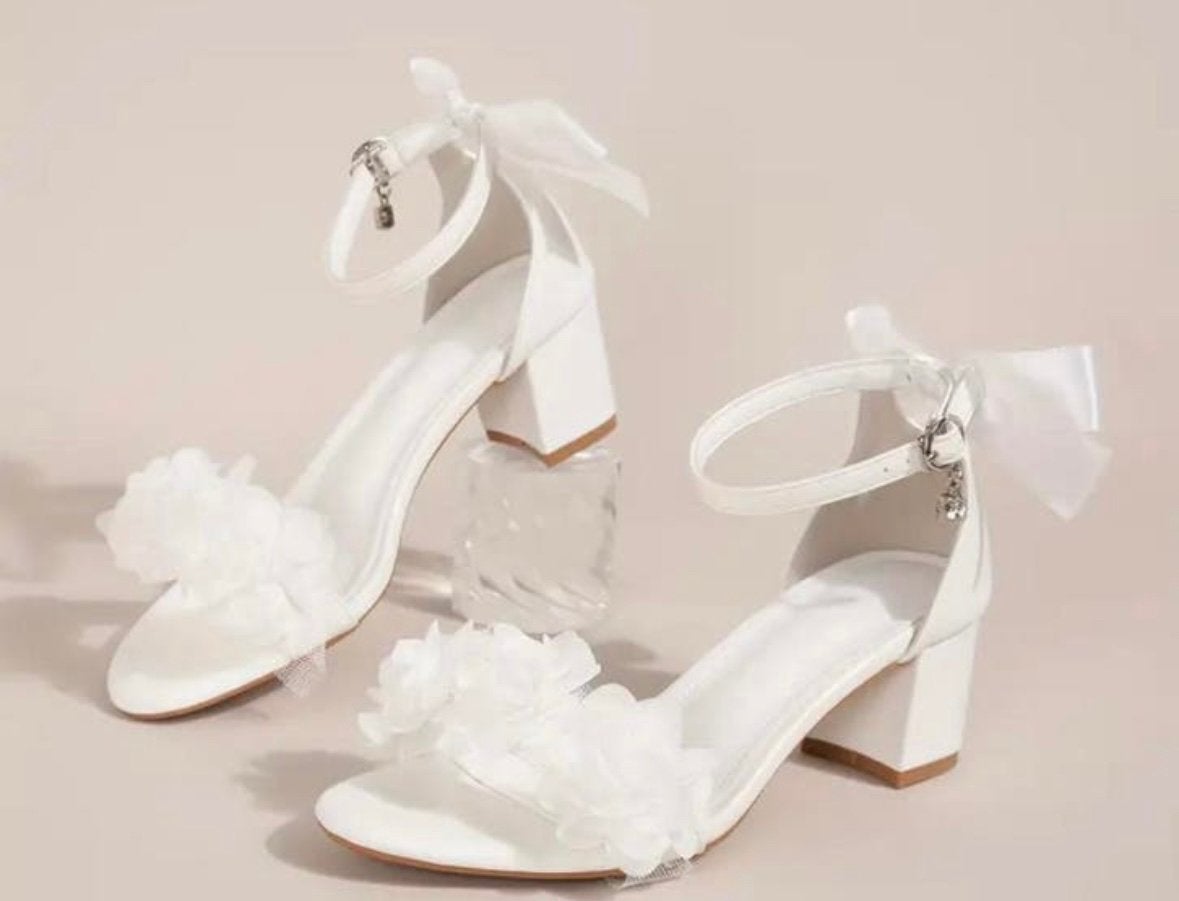 Trouwschoenen maat 39, Kleding | Dames, Trouwkleding en Trouwaccessoires, Ophalen of Verzenden, Nieuw, Wit, Schoenen