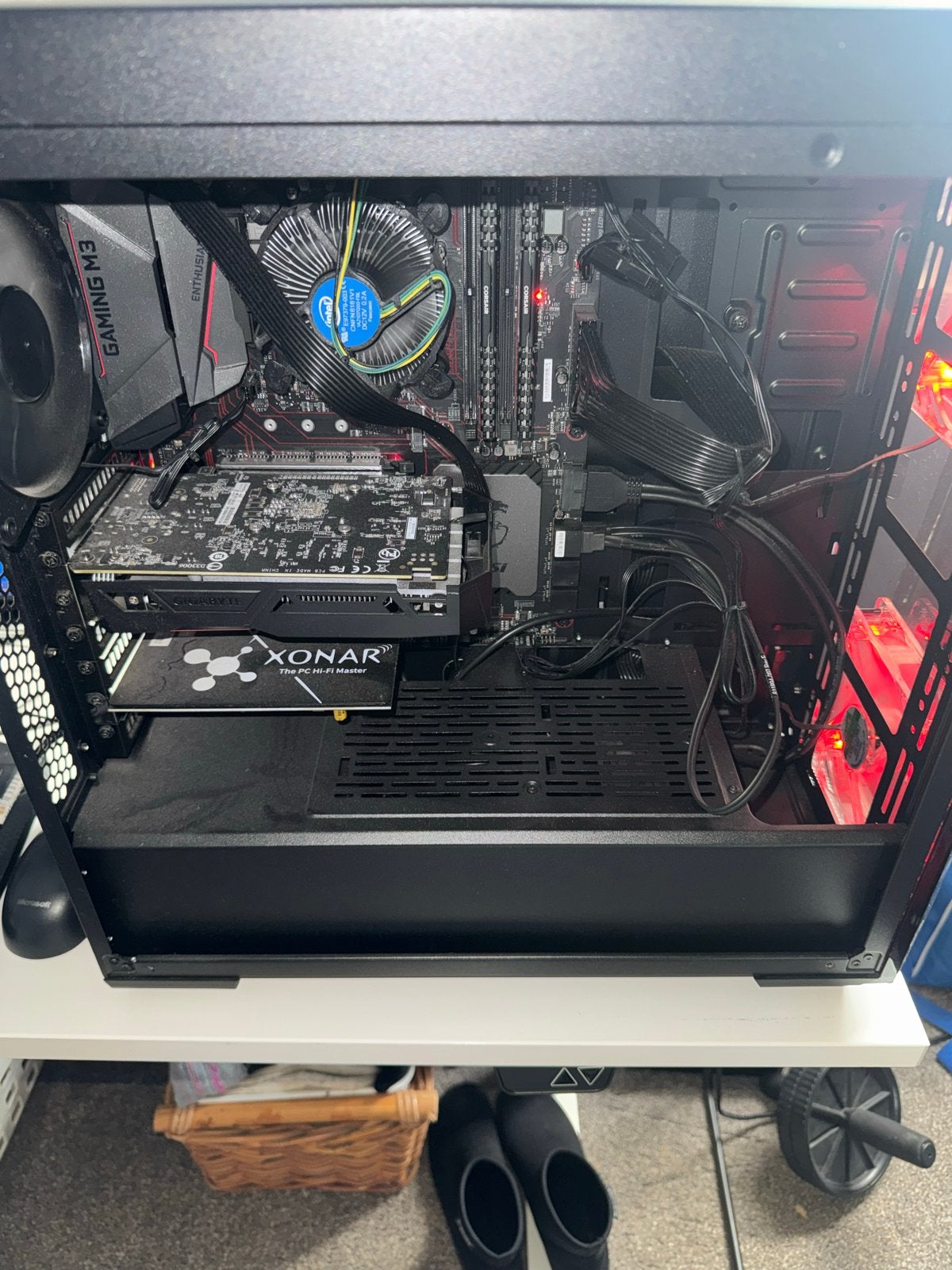 Complete Gaming PC Setup: PC, Monitor, Toetsenbord, Koptelef, Computers en Software, Gebruikt, HDD, 8 GB, Ophalen of Verzenden