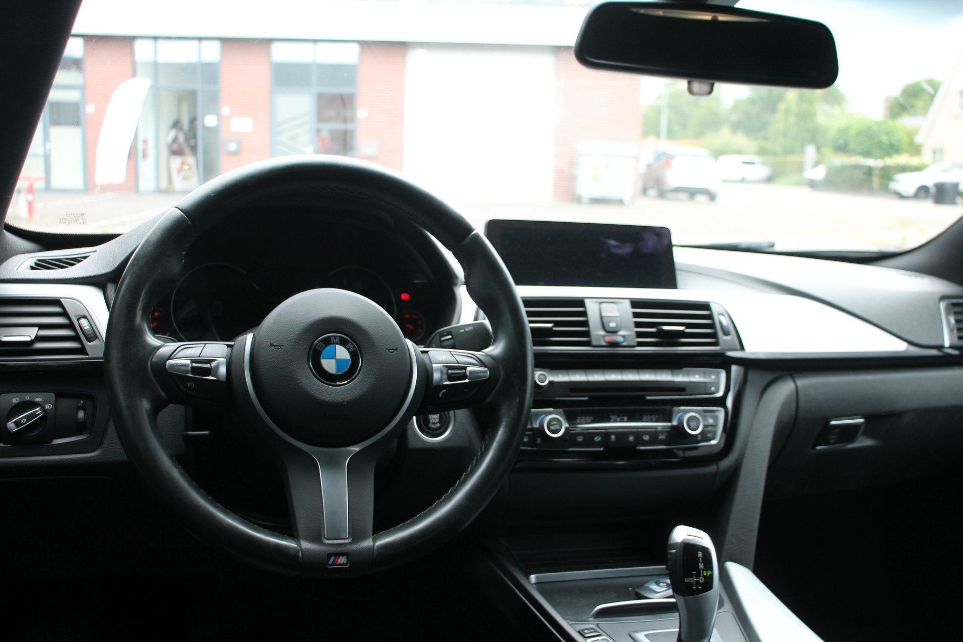 BMW 4 Serie Gran Coupé 418i High Executive Edition  Auto, Auto's, Automaat, 12 maanden, Gebruikt, Zwart
