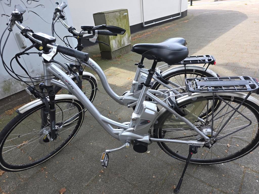 Set van 2 Flyer dames e-bikes (28" en 26") met nieuwe accu's, Ophalen