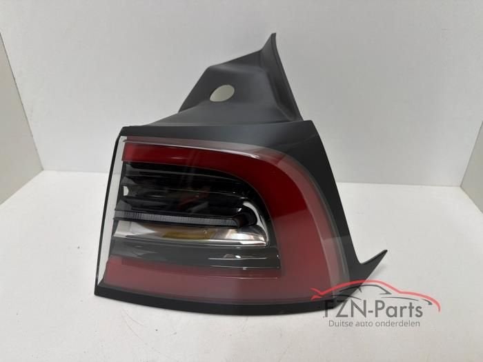 Achterlicht rechts, Auto-onderdelen, Verlichting, Gebruikt, Ophalen of Verzenden