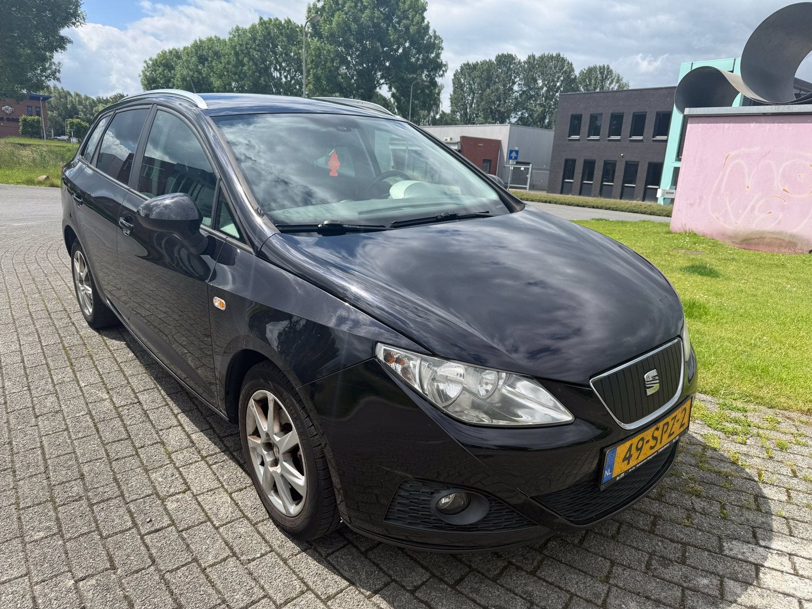 Seat Ibiza 1.2TDI 55KW Ecomotive ST 2011 Zwart, Auto's, Voorwielaandrijving, 74 pk, 1199 cc, Origineel Nederlands