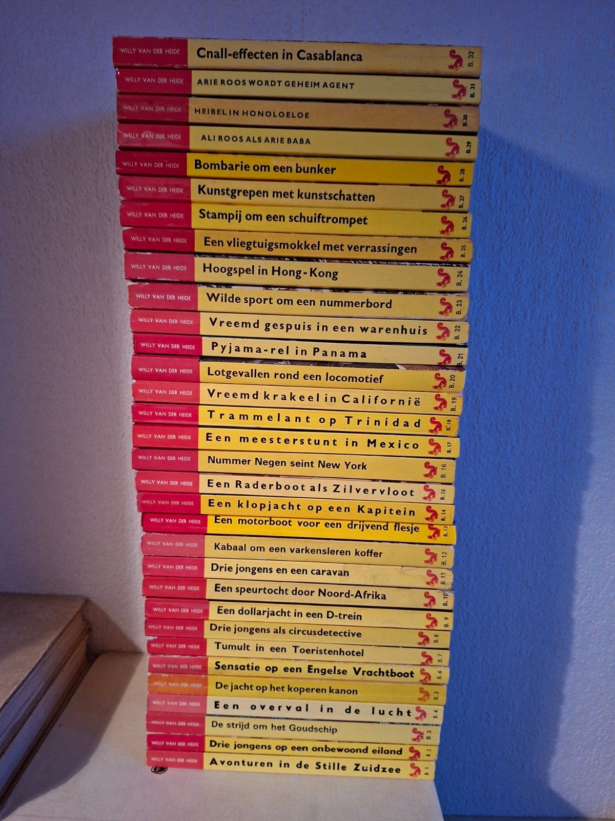 Willy van der Heide - Bob Evers Serie (32 boeken), Boeken, Ophalen of Verzenden, Gelezen, Willy van der Heide, Fictie
