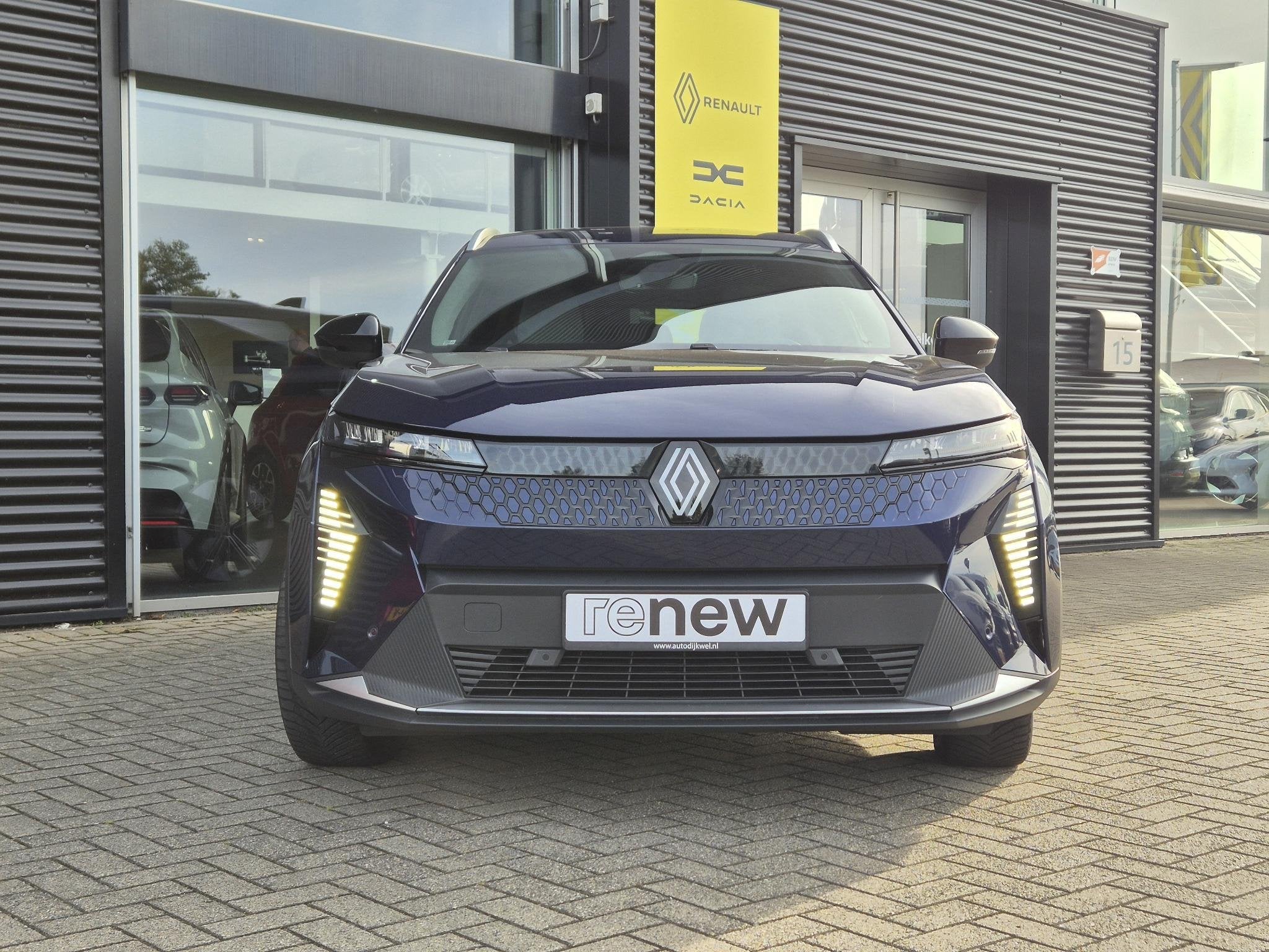Renault Scenic E-Tech EV87 long range techno Adaptive Cruise, Auto's, Dealer onderhouden, Gebruikt, Blauw, Leder en Stof