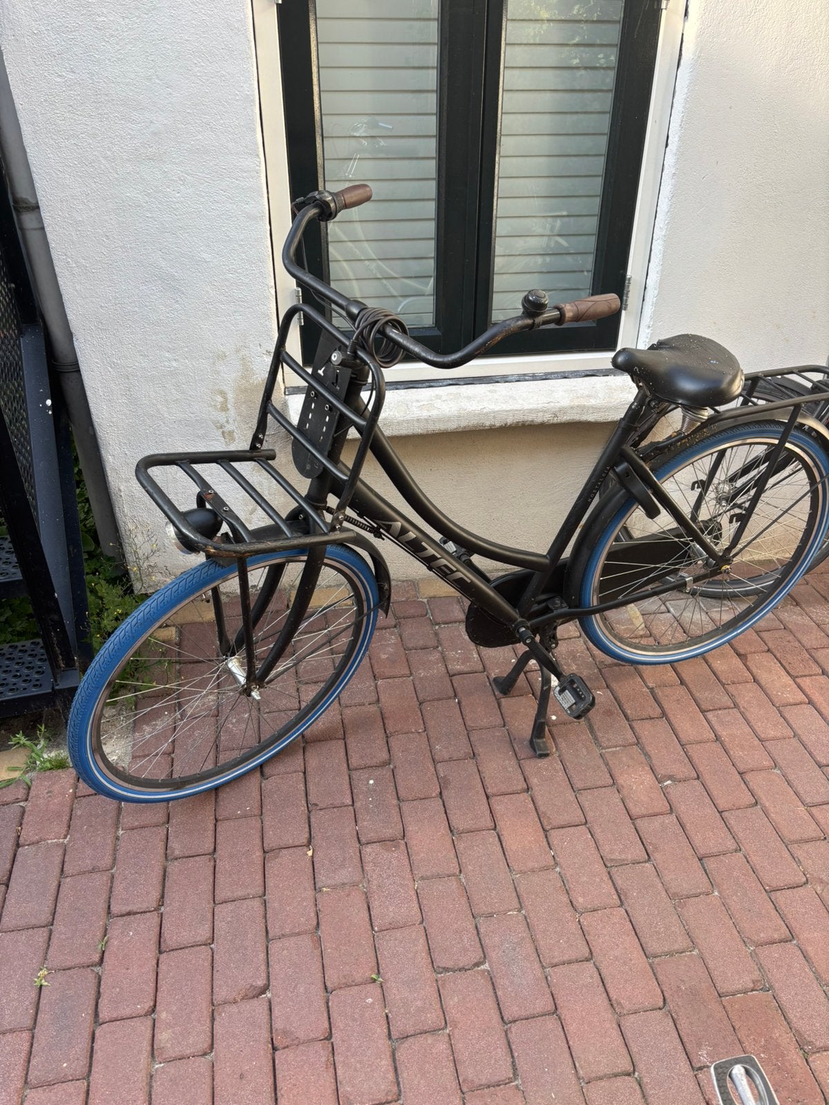 Fiets altec, Fietsen en Brommers, Fietsen | Dames | Omafietsen, Ophalen, Gebruikt, Terugtraprem, Versnellingen