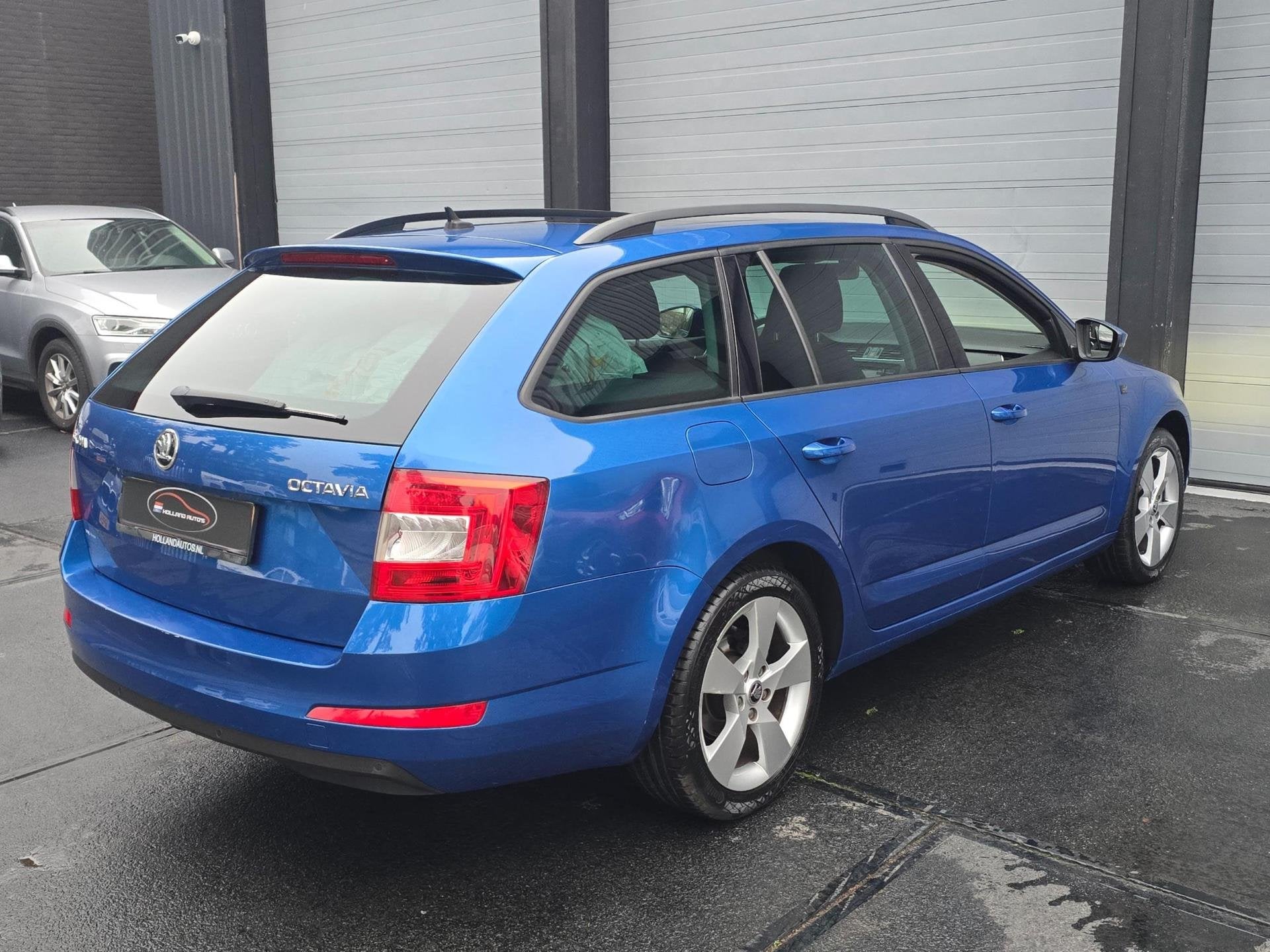 Skoda Octavia Combi 1.4 TSI AUTOMAAT, PANO NETTE STAAT DEALE, Stof, Gebruikt, Zwart, 4 cilinders