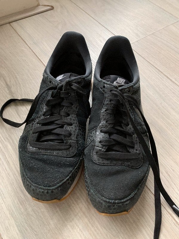 Nike Internationalist sneaker: 37,5, Kleding | Dames, Schoenen, Zwart, Nike, Ophalen of Verzenden, Sneakers of Gympen