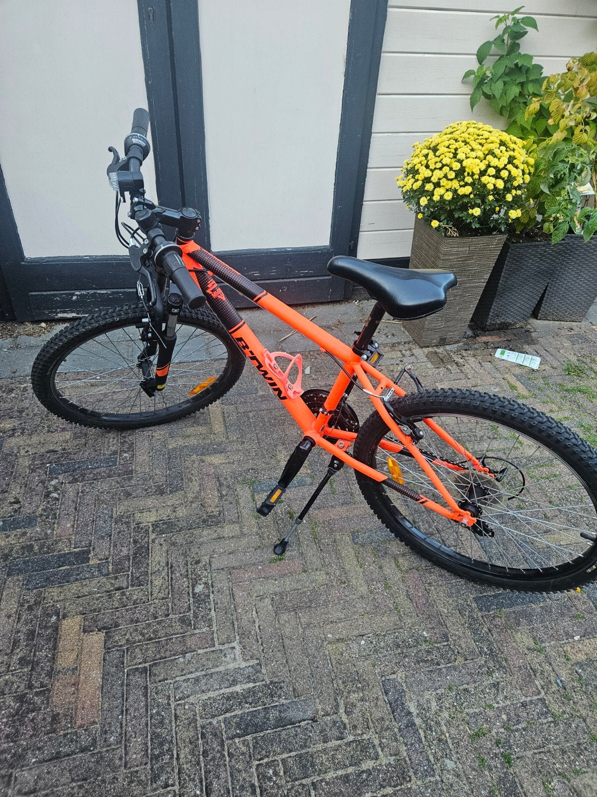 B'Twin Rockrider 300 Mountainbike - Oranje, 45 tot 49 cm, Ophalen, Zo goed als nieuw, Overige merken