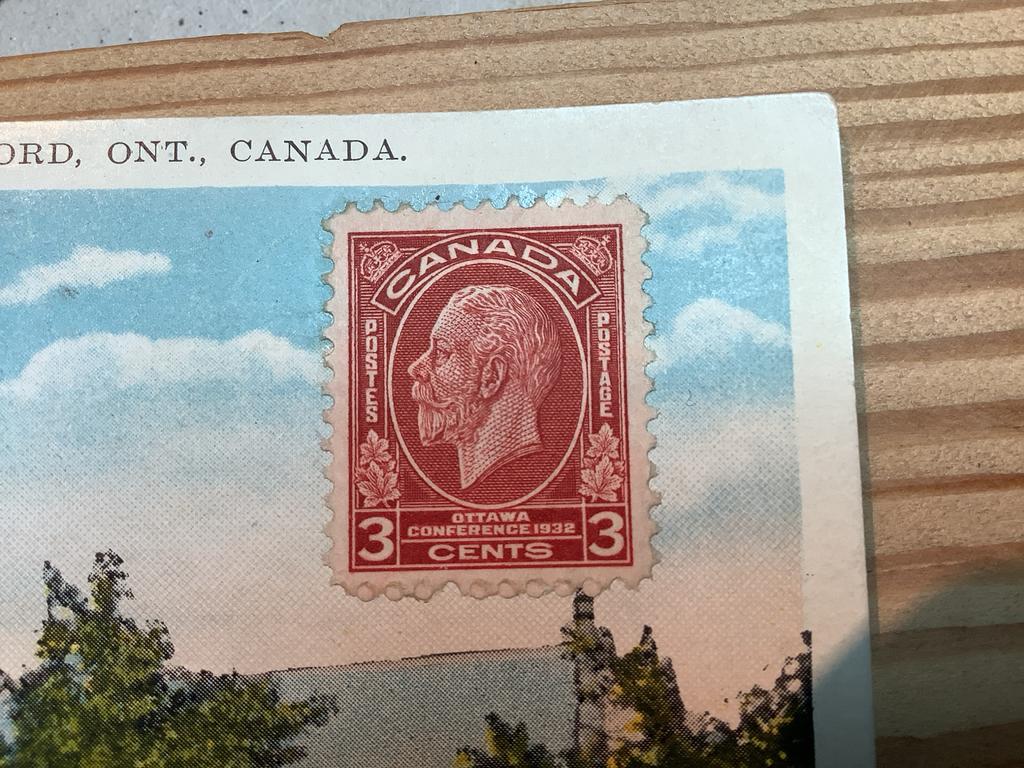 Zeldzame Canadese 3 cent postzegel op oude ansichtkaart, Postzegels en Munten, Postzegels | Amerika, Ophalen of Verzenden, Postfris
