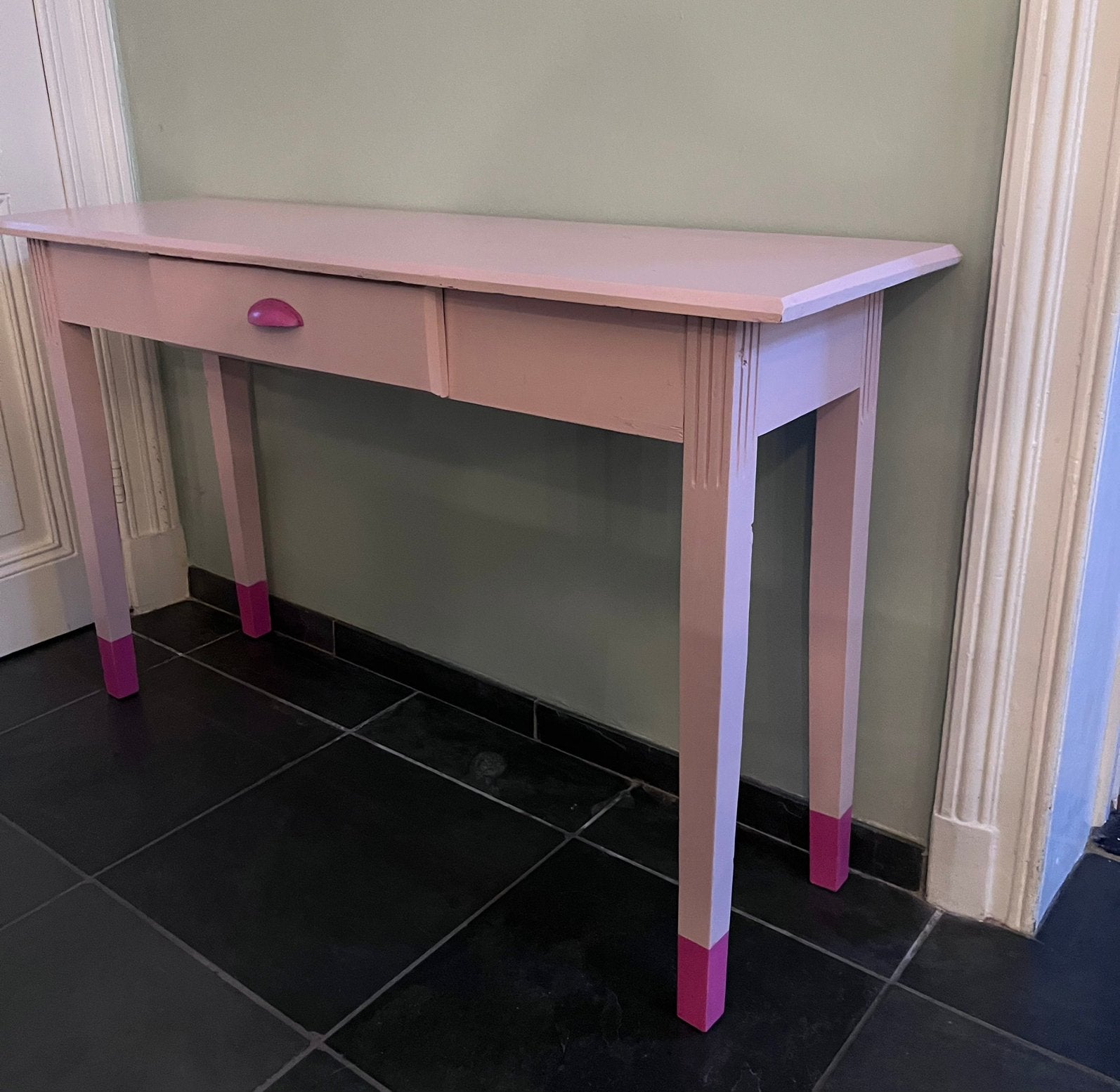 Leuke Sidetable, Ophalen, 50 tot 100 cm, Zo goed als nieuw, 25 tot 50 cm