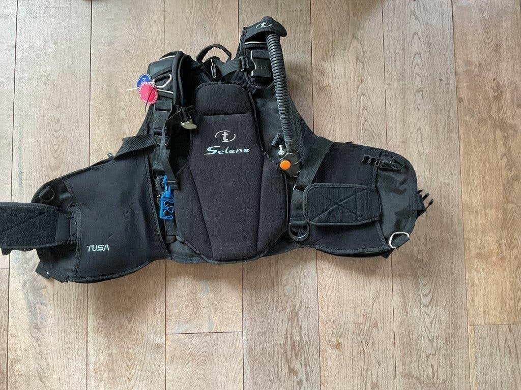 TUSA Selene trimvest (BCD), Ophalen, Zo goed als nieuw, Trimvest of Wing
