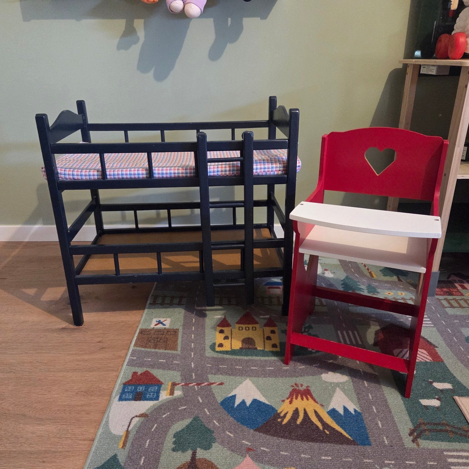 Poppen stapelbed met trapje en poppenstoel, Kinderen en Baby's, Ophalen