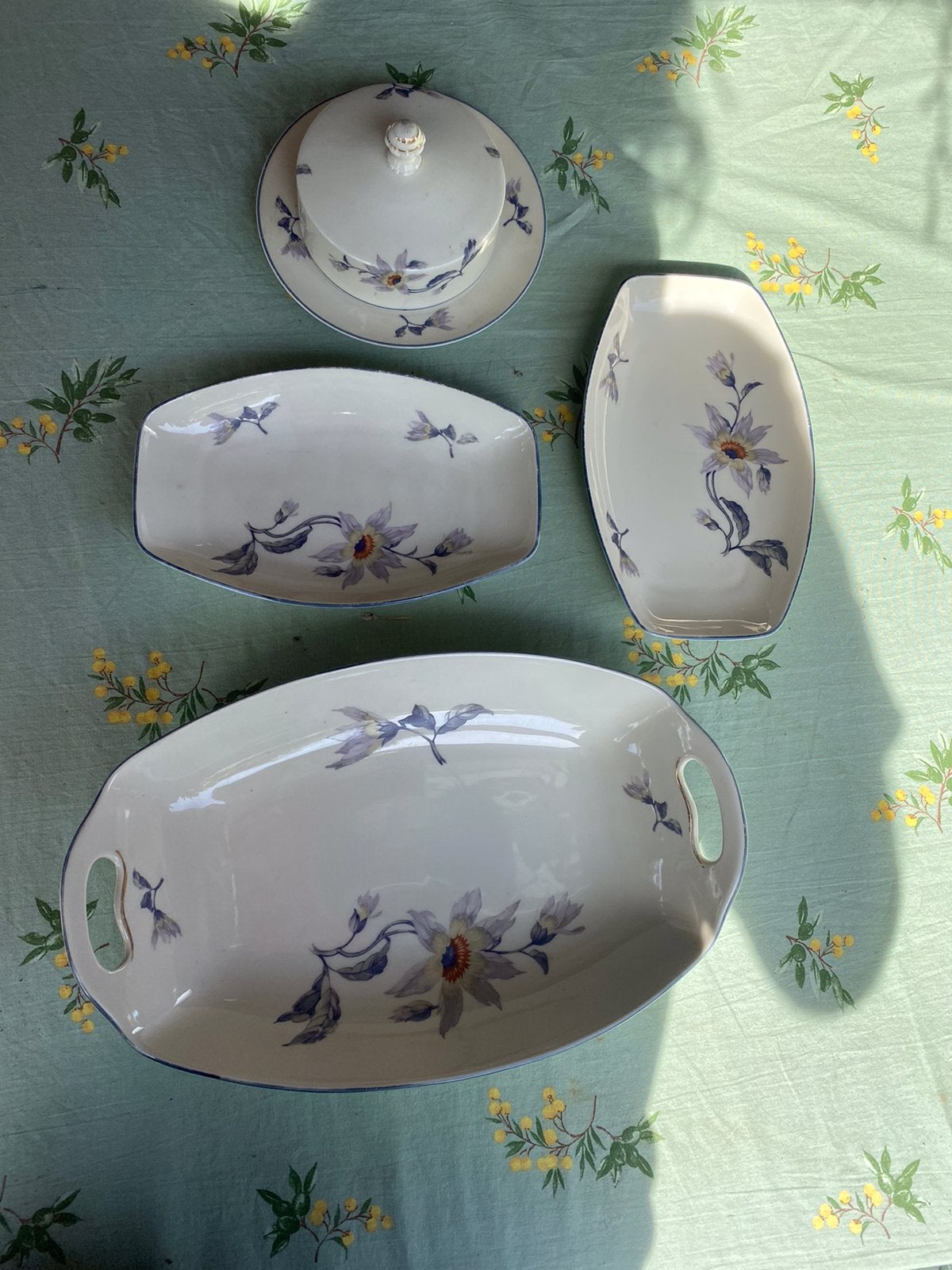 Ivory,vintage serveerschaal,2 kl.serveerschaal en botervloot, Ophalen of Verzenden