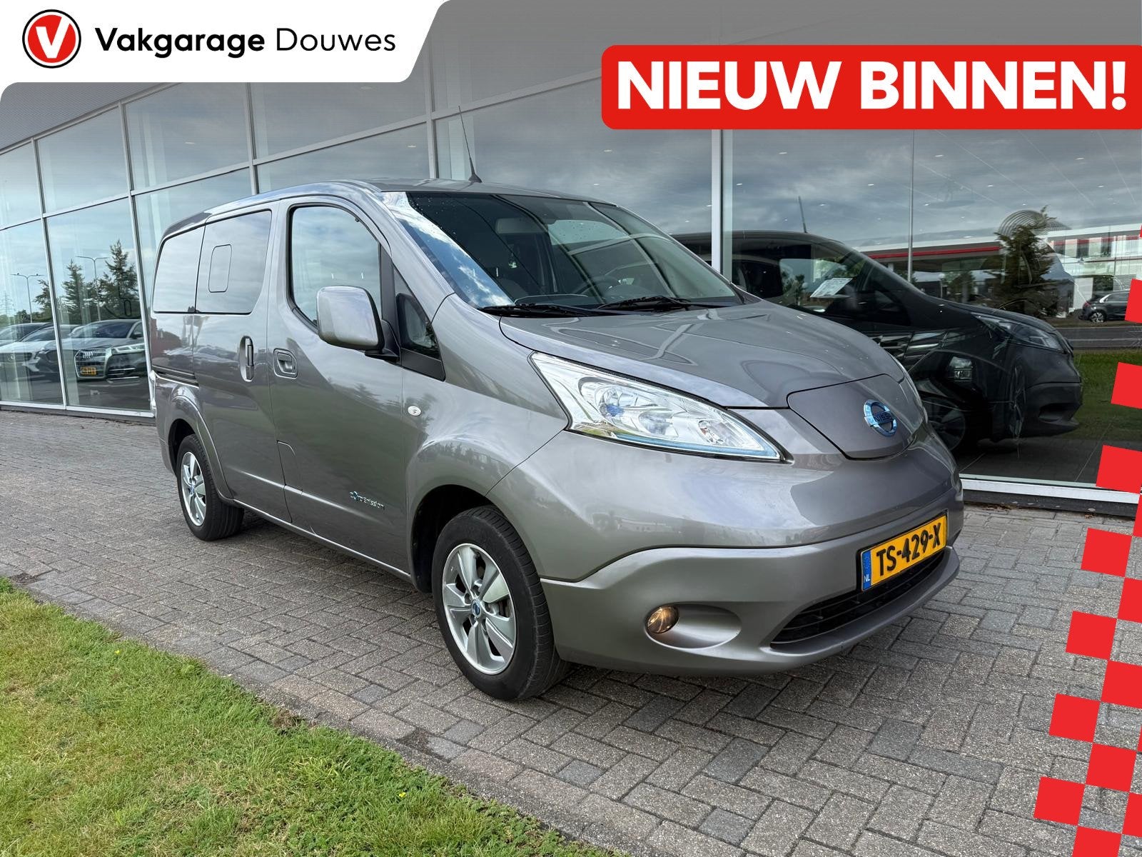 Nissan e-NV200 Evalia 40 kWh Connect Edition 7p, Stof, 7 stoelen, Origineel Nederlands, 1594 kg