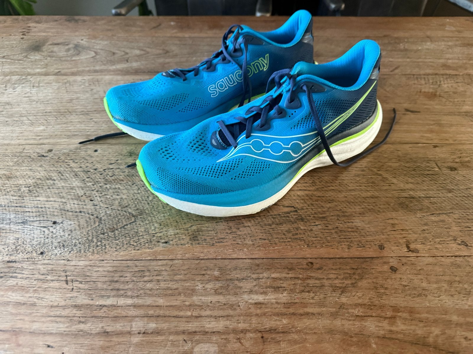 Saucony Ride 19 - Maat 48 / US13 - Slechts 59km gelopen, Sport en Fitness, Loopsport en Atletiek, Hardloopschoenen, Zo goed als nieuw