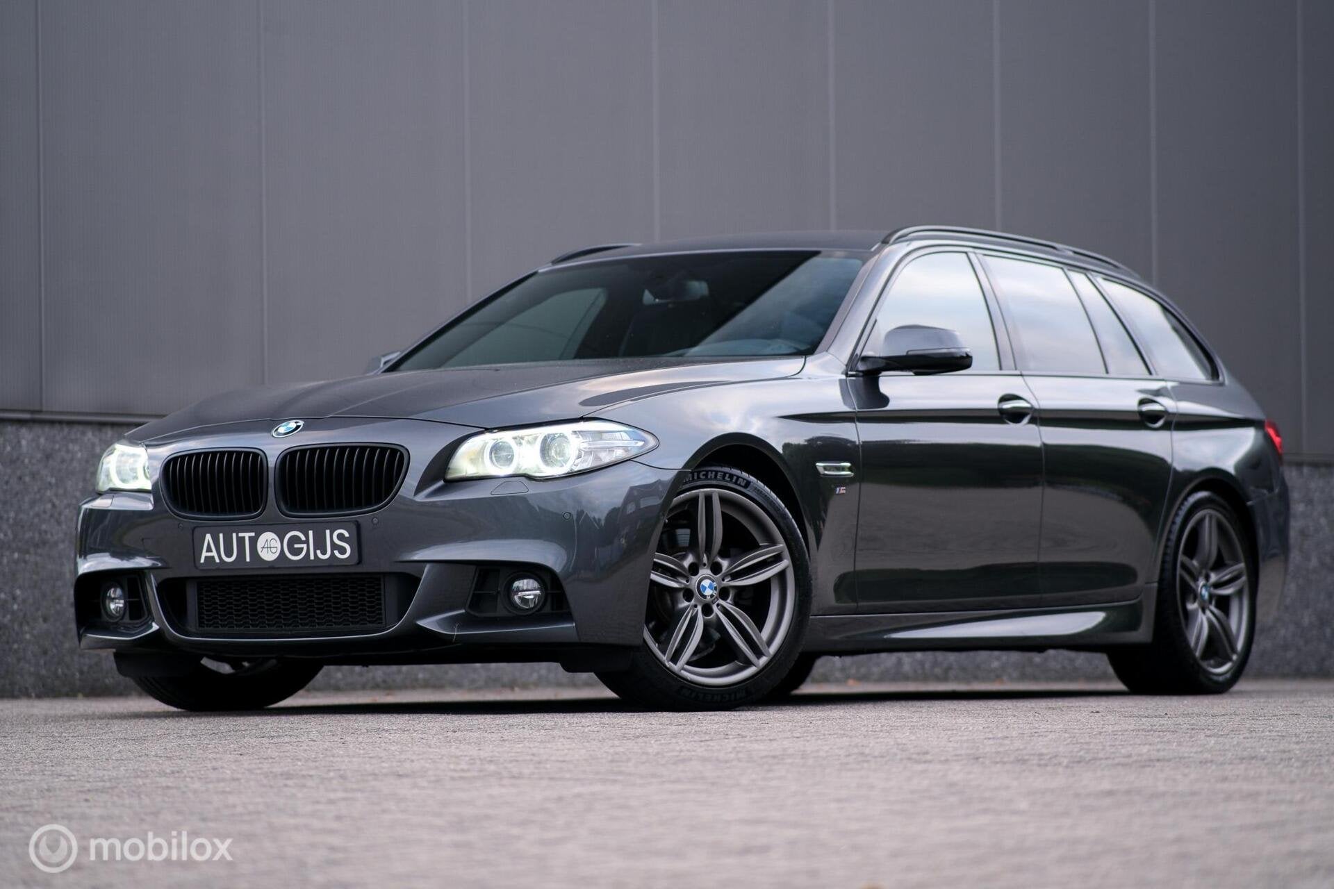 BMW 5-serie Touring 520i M Sport Edition High Exe LCI | Lede, Auto's, Automaat, Achterwielaandrijving, Gebruikt, 4 cilinders