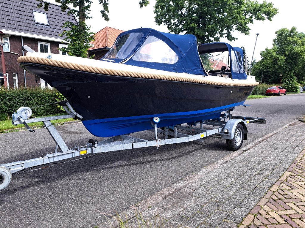 Riomar 580 (2012) + Honda 20 pk (2012), Overige typen, Binnenboordmotor, Niet ingevuld, Zonnedek