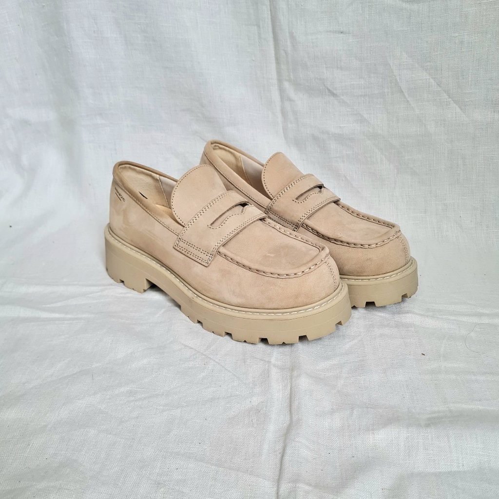 Zandbeige Vagabond chunky loafers van nubuck-suède, maat 37, Ophalen of Verzenden, Gedragen, Vagabond, Instappers