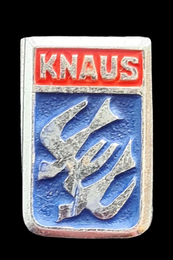 Knaus speld- gelakt, Verzamelen, Verzenden, Nieuw, Transport, Speldje of Pin