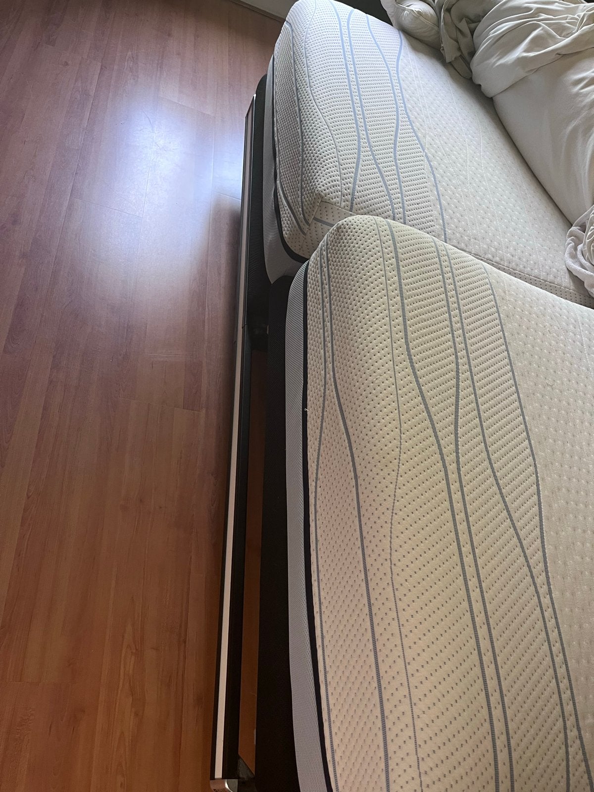 M Line bed 180/200 matras met wasbare hoes, Gebruikt, Tweepersoons, Ophalen of Verzenden, Matras