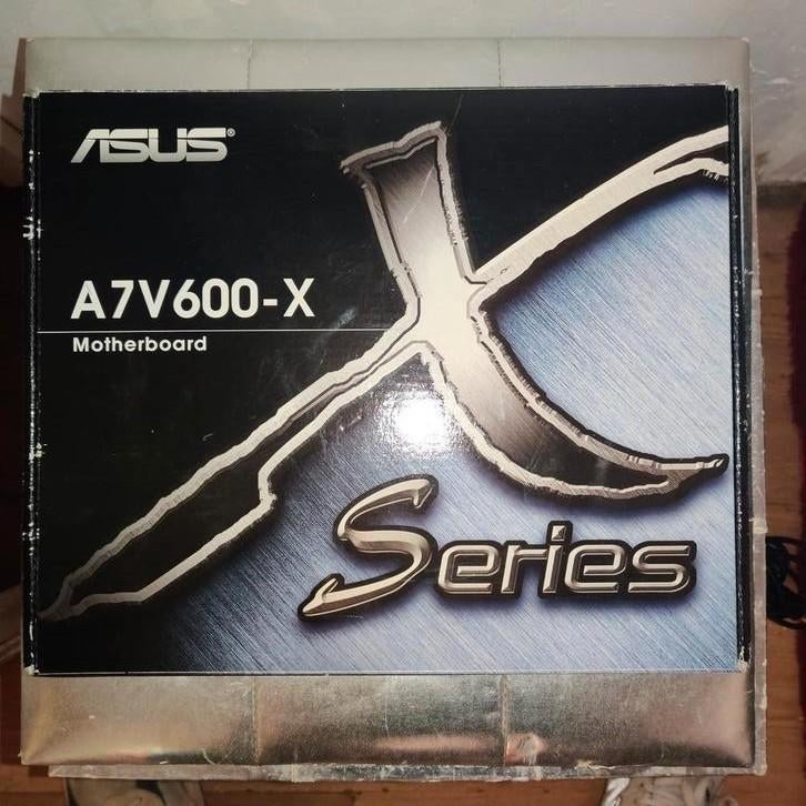Asus A7V600-X desktop moederbord vintage, Ophalen