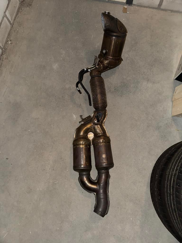 Golf 8R ORIGINEEL DOWNPIPE OPF+CAT, Auto-onderdelen, Uitlaatsystemen, Overige automerken, Gebruikt, Ophalen
